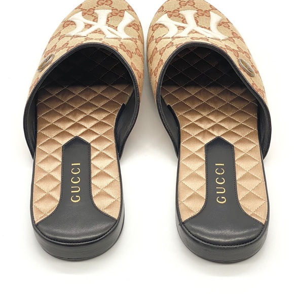 Gucci x NY Yankees GG Slippers Special Edition - Picture 3 of 12